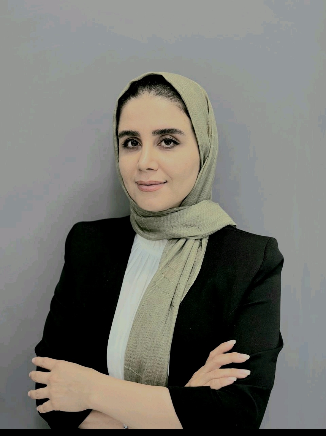 سحر صادقپور