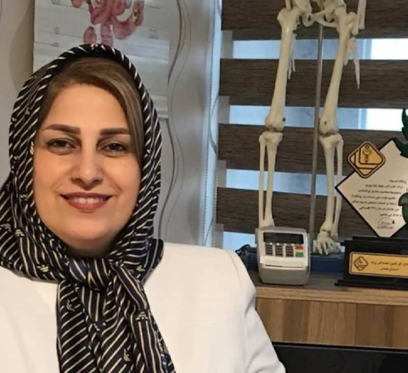 نیلوفر نیک پوری