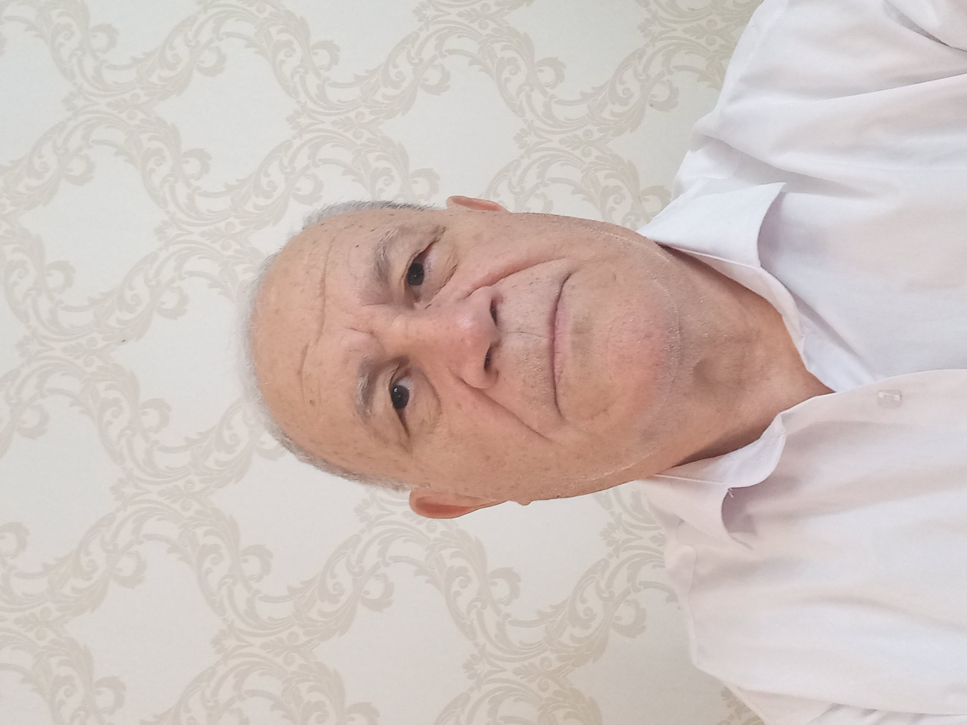 منوچهر یعقوبی