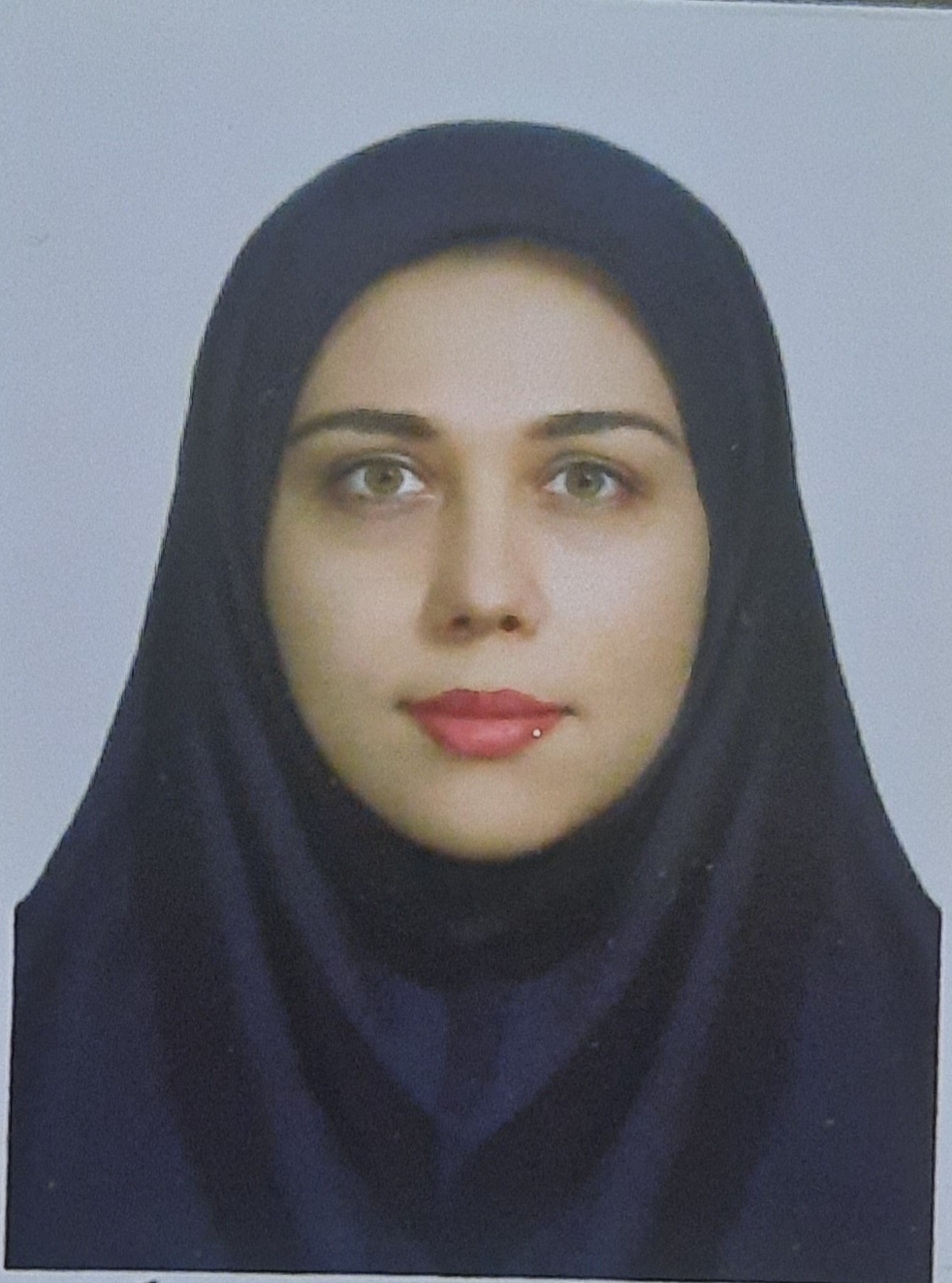 فاطمه خادمی