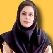 ریحانه فخرزارع
