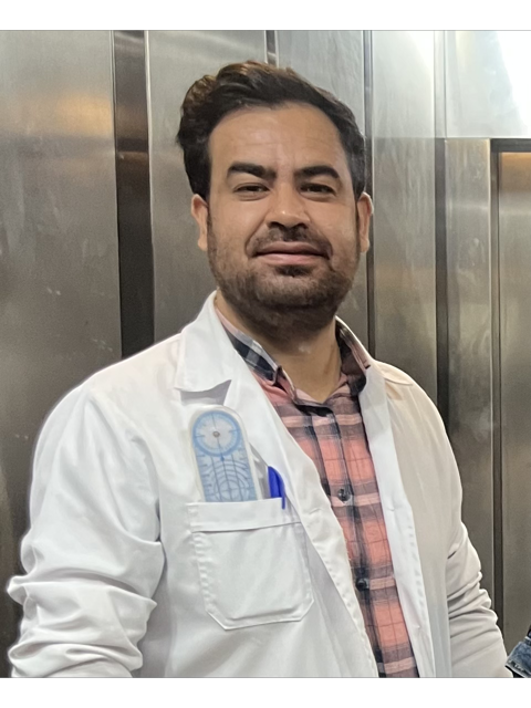 منصور پاریاب