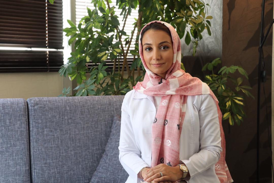 آزاده حکاک زاده