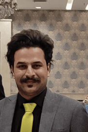 فرید سنگین آبادی