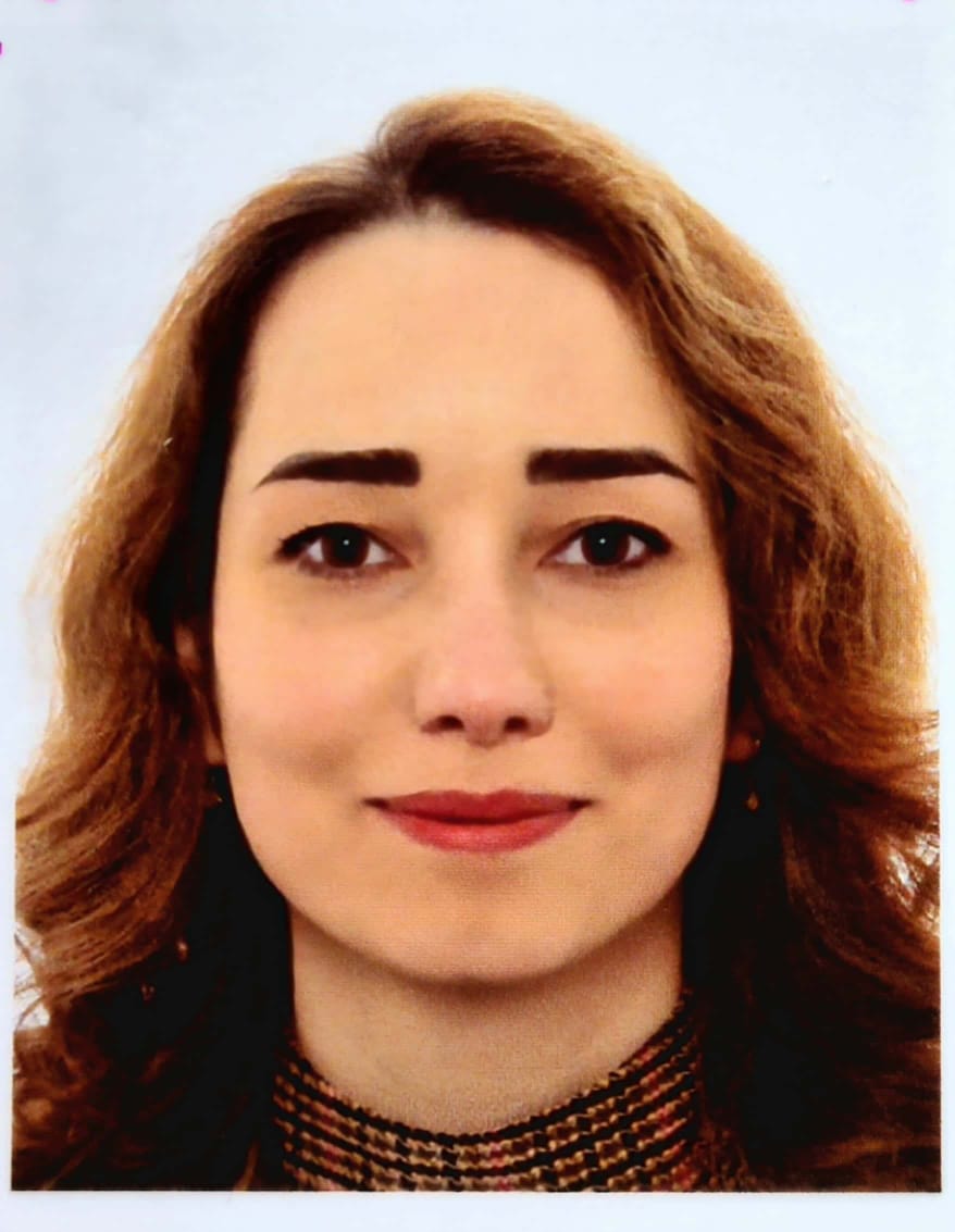 زهرا پیری