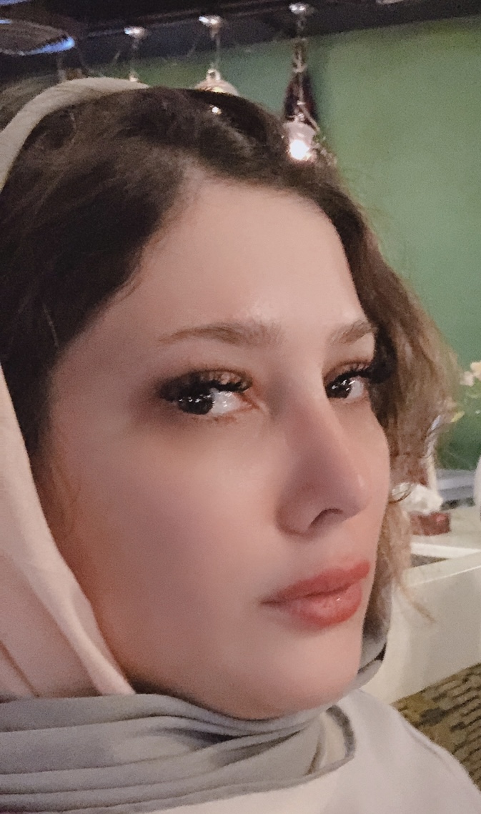 زهرا عباسی