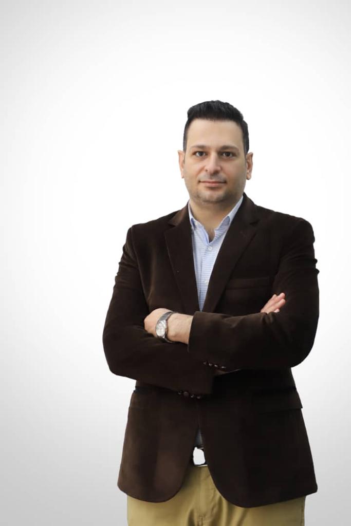 مجتبی باروت کوب