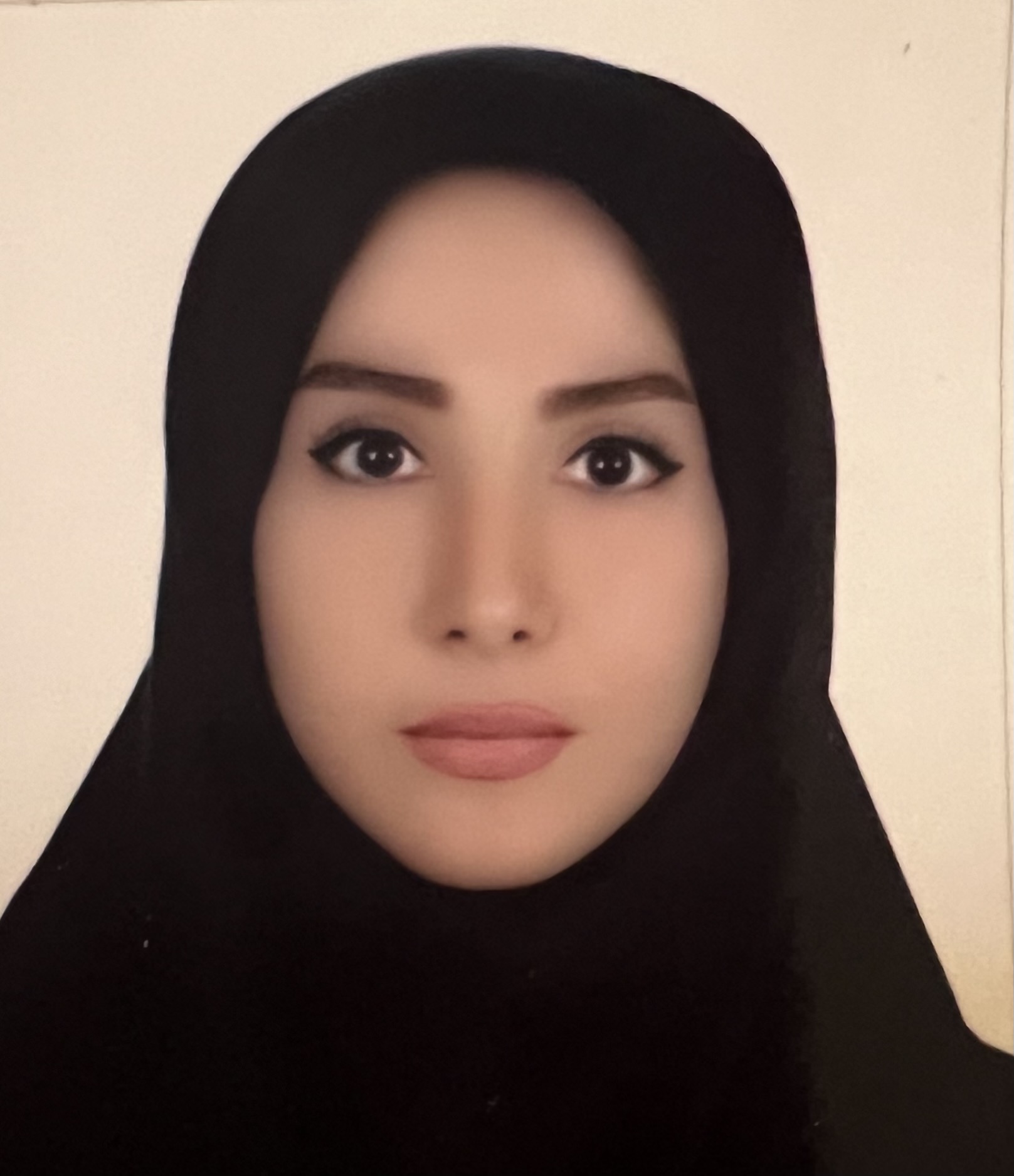 مهسا خمستان