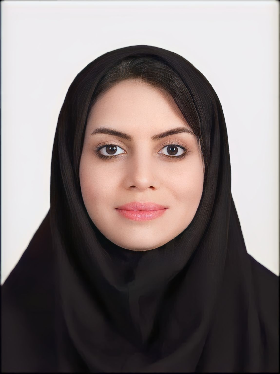 مینا مویدنیا