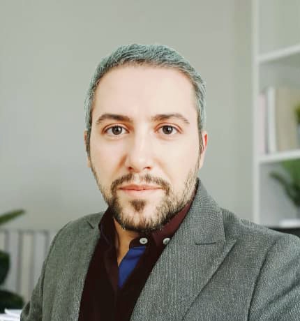 هادی آهنگر